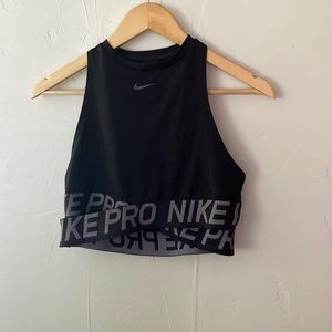 Nike Pro Criss-Cross Bra Top; M